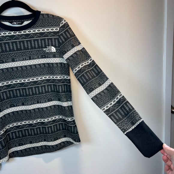 North Face Women's Holiday Nordic Waffle Shirt Black  Base Layer Athletic  Small - Picture 6 of 14